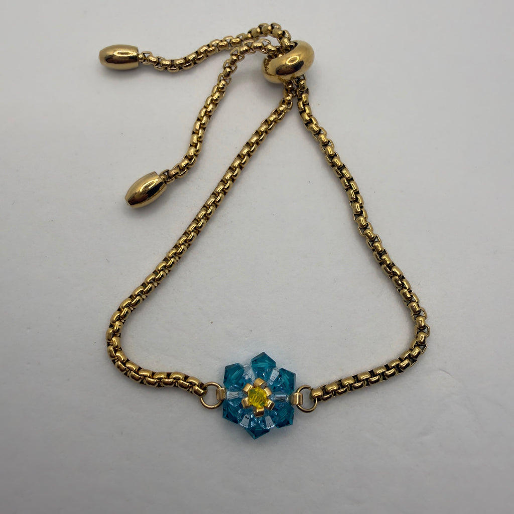 6 Petal Flower