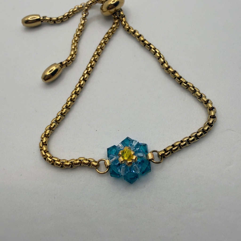 6 Petal Flower