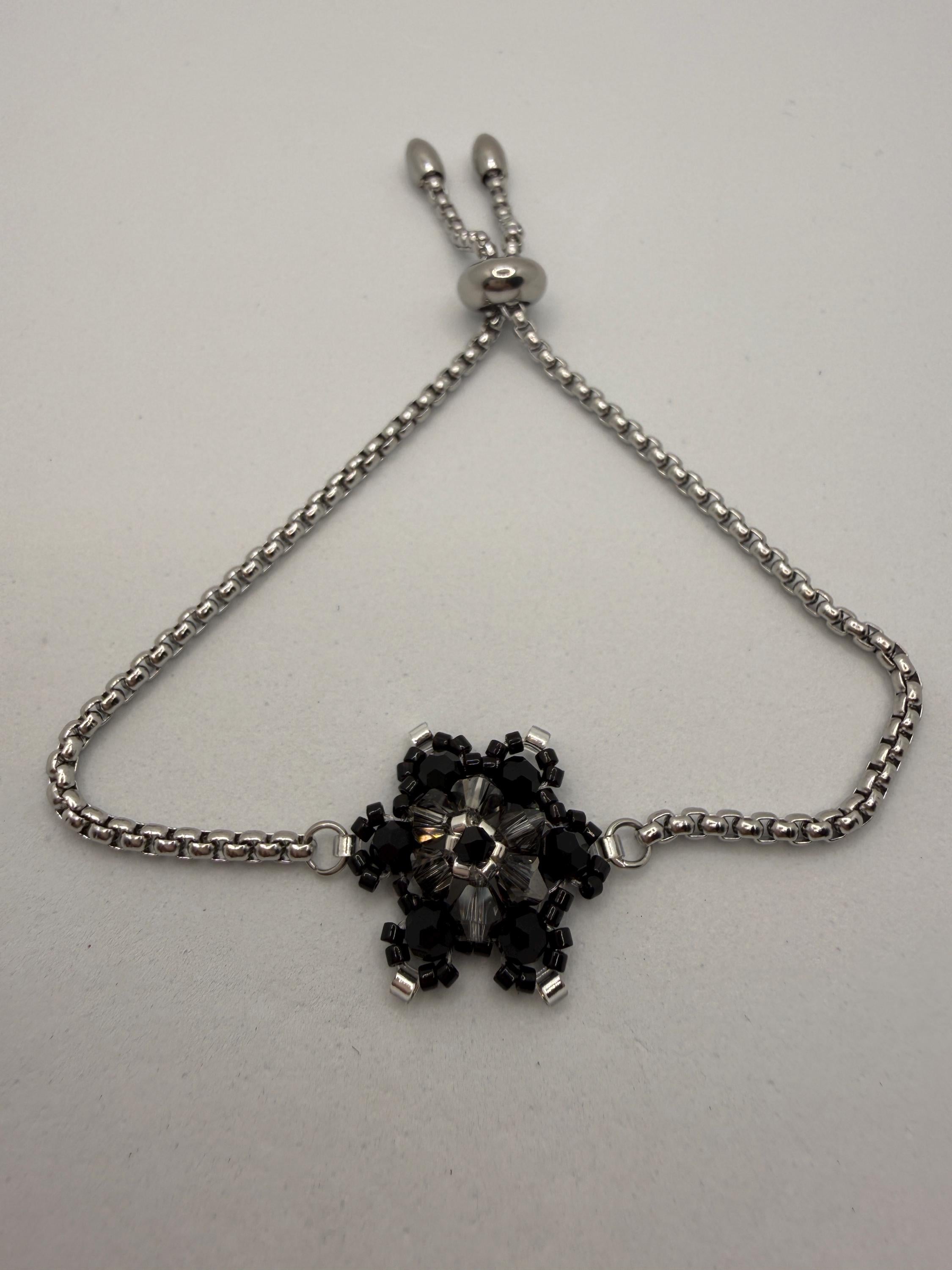 Hand-sewed Genuine Austriac Crystal Star Bracelet